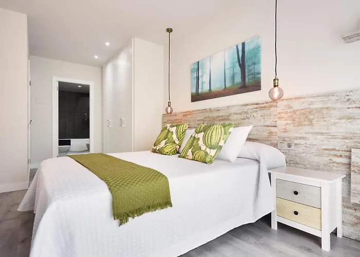 Urban Apartamento *